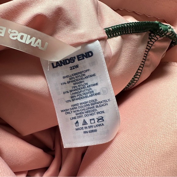 NEW Lands End Birds of Paradise Tropical One Piece Swimsuit - Picture 6 of 7